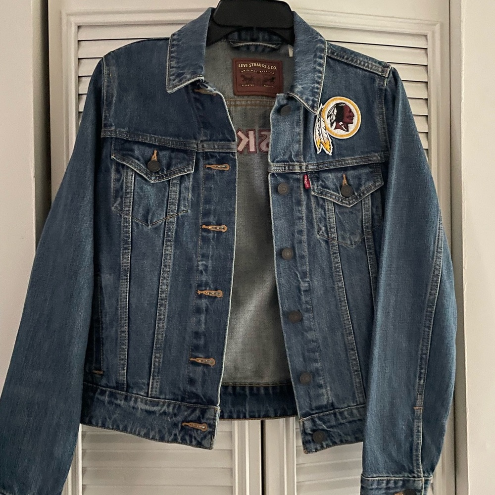 Levi's Denim Jacket with NFL CUSTOM DESIGN - Washington